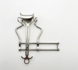 Banh phẫu thuật bụng Balfour mở 180 mm	AK 620/18